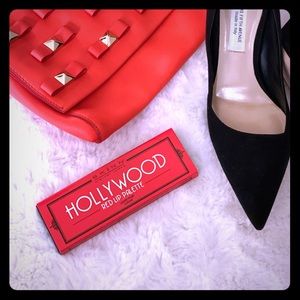 Skinn Hollywood Red Lip Pallette